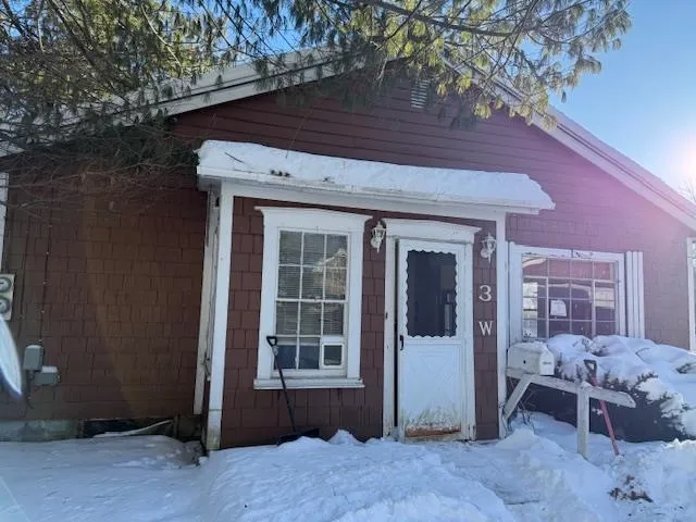 $89,900 | 3 Newport Avenue, Newport, NH 03773