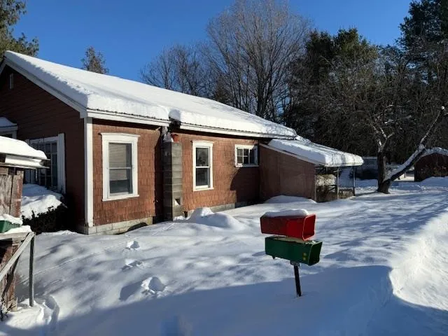 $89,900 | 3 Newport Avenue, Newport, NH 03773