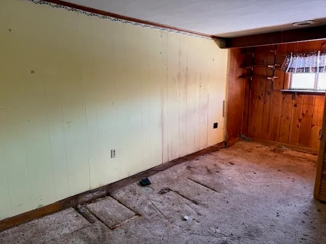 $89,900 | 3 Newport Avenue, Newport, NH 03773