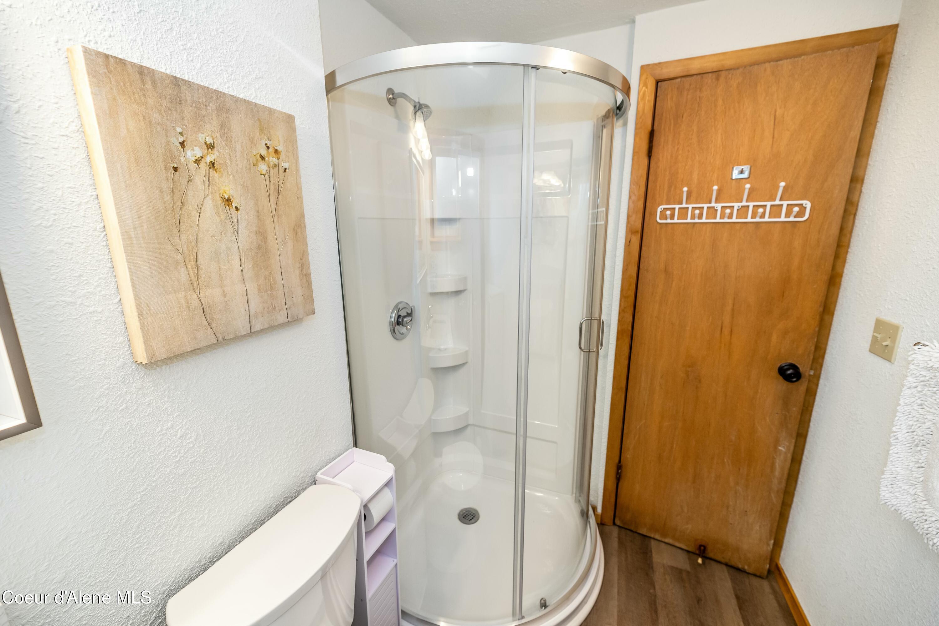 733 Hagman Road Nordman, ID 83848 - Photo 21 of 33 Shower