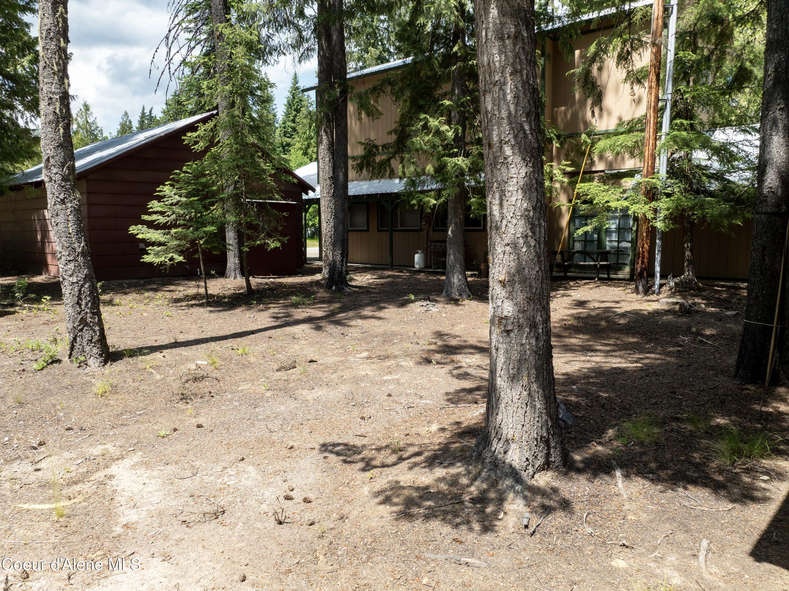 733 Hagman Road Nordman, ID 83848 - Photo 32 of 33 House