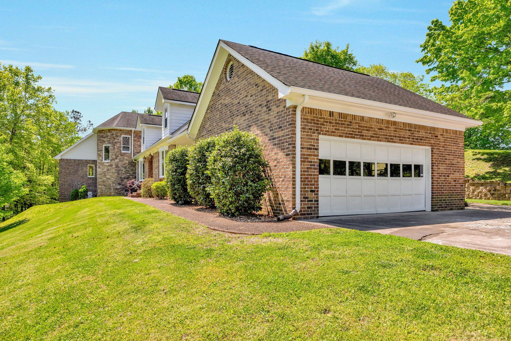 620 Blythe Ferry Road Northeast Cleveland, TN 37312 - Photo 4 of 69 rp2404253-1000