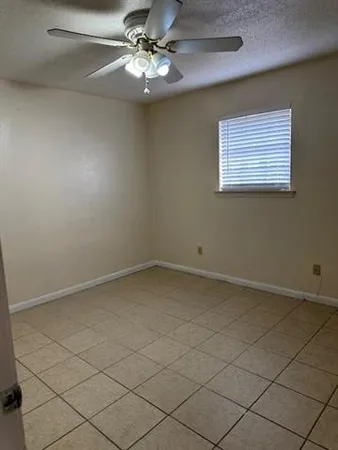 $975 | 204 South Military Road, Unit C, Slidell, LA 70461