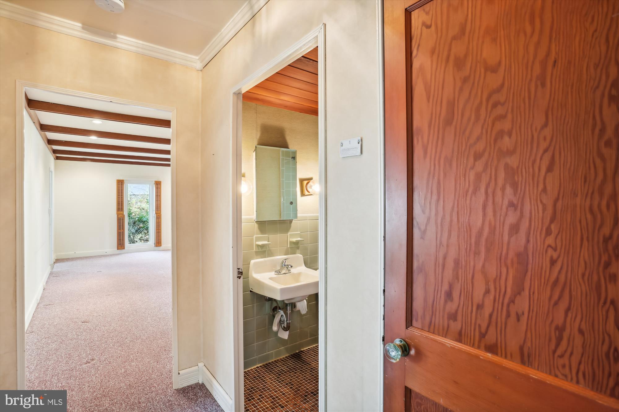 9127 Walden Road Silver Spring, MD 20901 - Photo 14 of 83