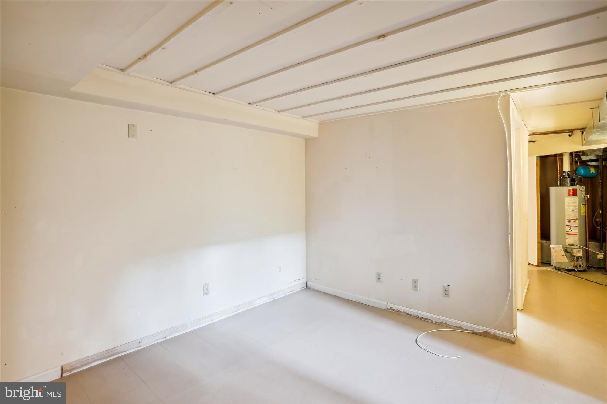 9127 Walden Road Silver Spring, MD 20901 - Photo 22 of 83