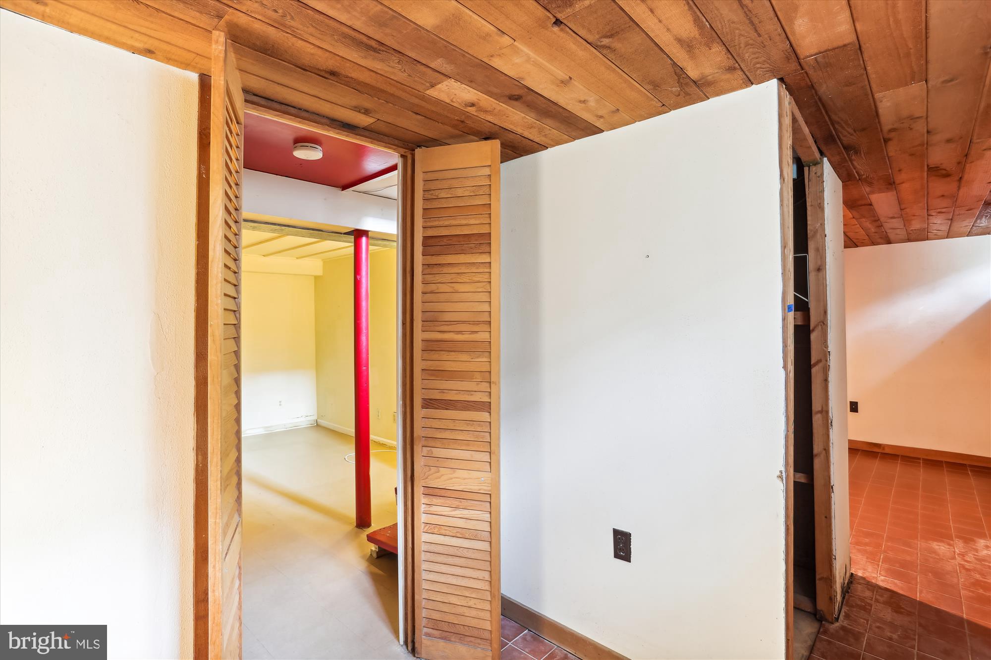 9127 Walden Road Silver Spring, MD 20901 - Photo 57 of 83