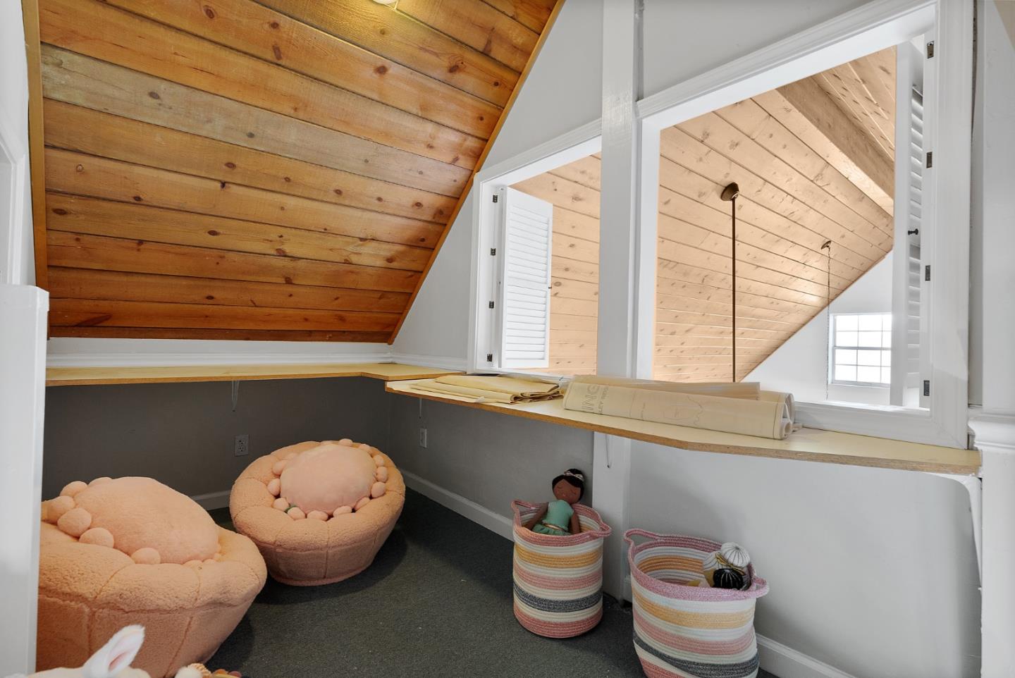 16505 Finley Ridge Road Morgan Hill, CA 95037 - Photo 19 of 44 a kitchen with a sink and a toilet