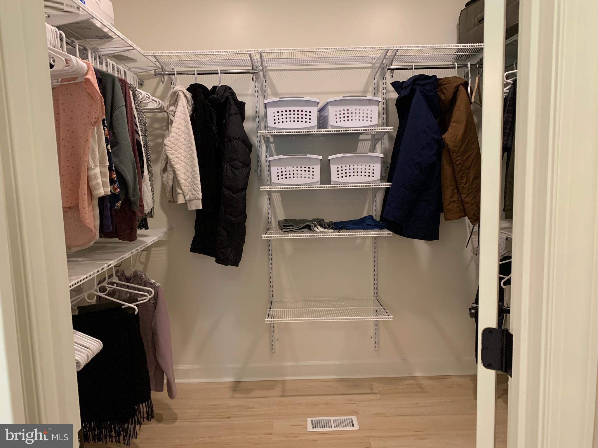 3213 Old Tanbark Road Luray, VA 22835 - Photo 41 of 93 Master closet