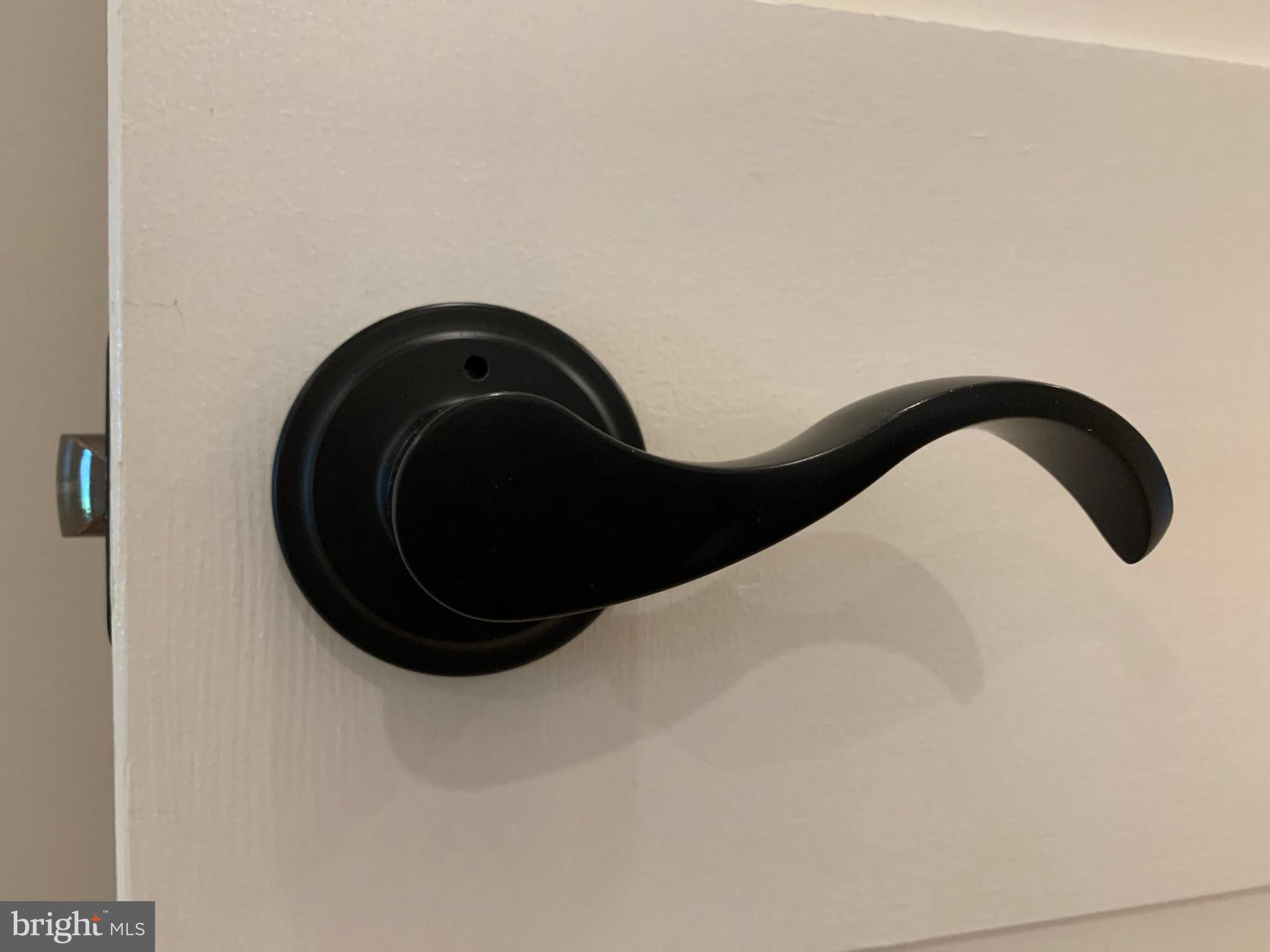 3213 Old Tanbark Road Luray, VA 22835 - Photo 67 of 93 Levered handles for easy open