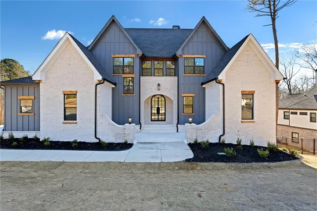 a front view of house with yard