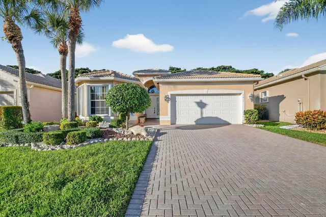 $599,900 | 7411 Maple Ridge Trail, Boynton Beach, FL 33437