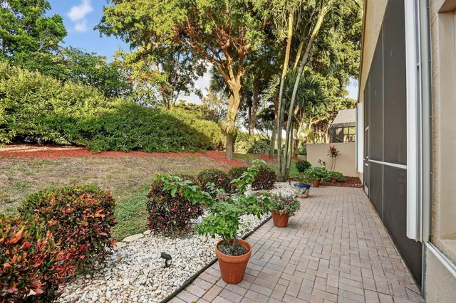 $599,900 | 7411 Maple Ridge Trail, Boynton Beach, FL 33437