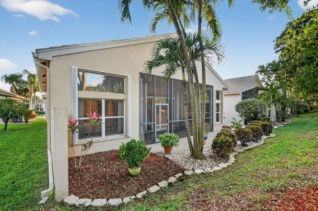 $599,900 | 7411 Maple Ridge Trail, Boynton Beach, FL 33437