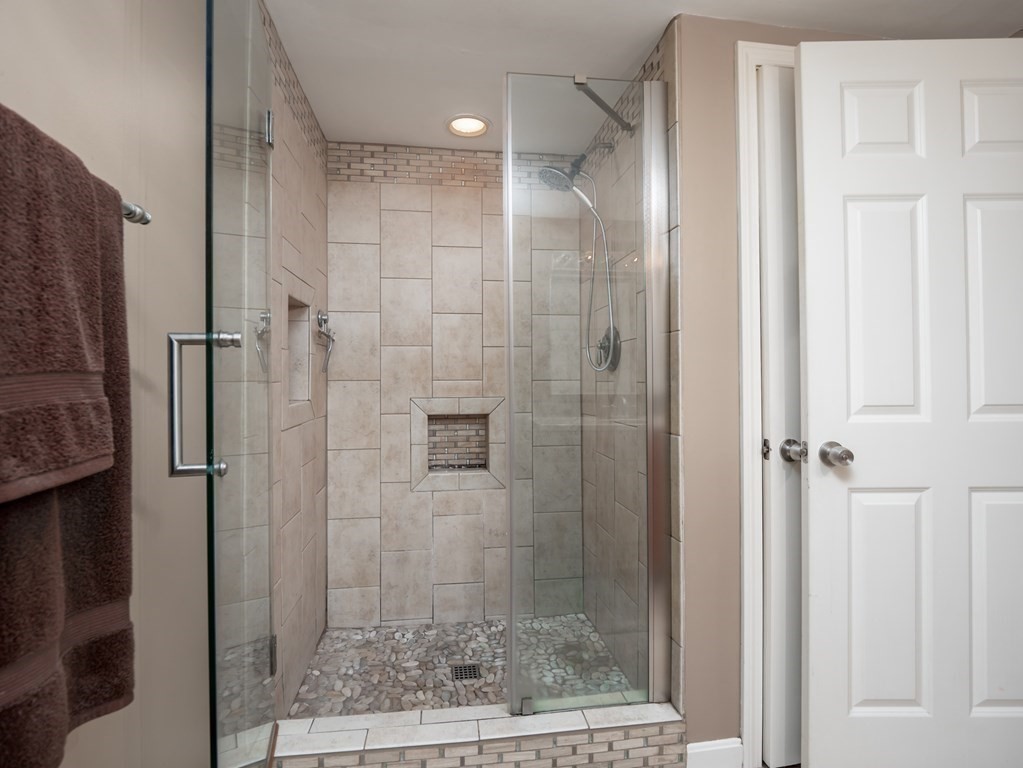 281 Brooks Station Road Princeton, MA 01541 - Photo 24 of 42 a bathroom with a shower