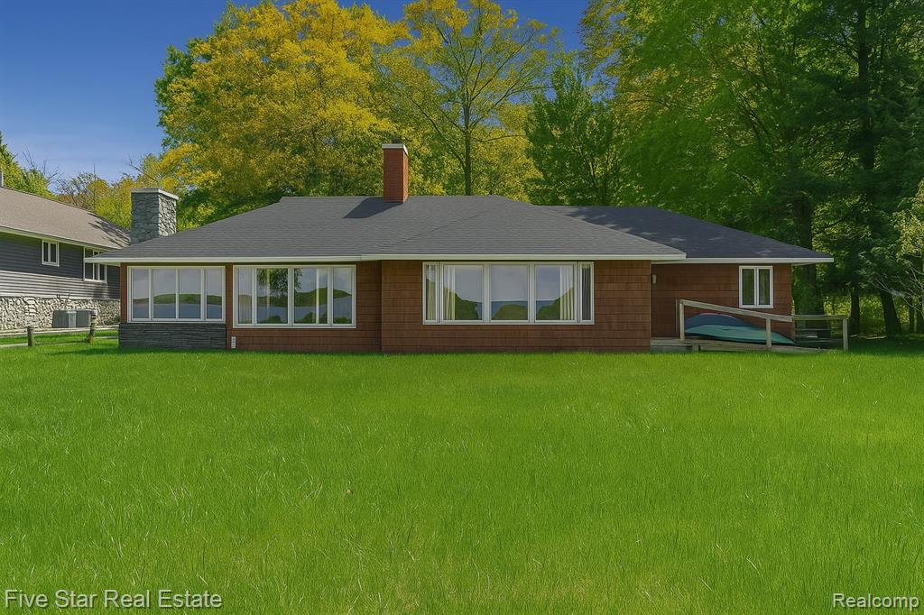 3162 Crescent Beach Road Manistee, MI 49660 - Photo 4 of 32