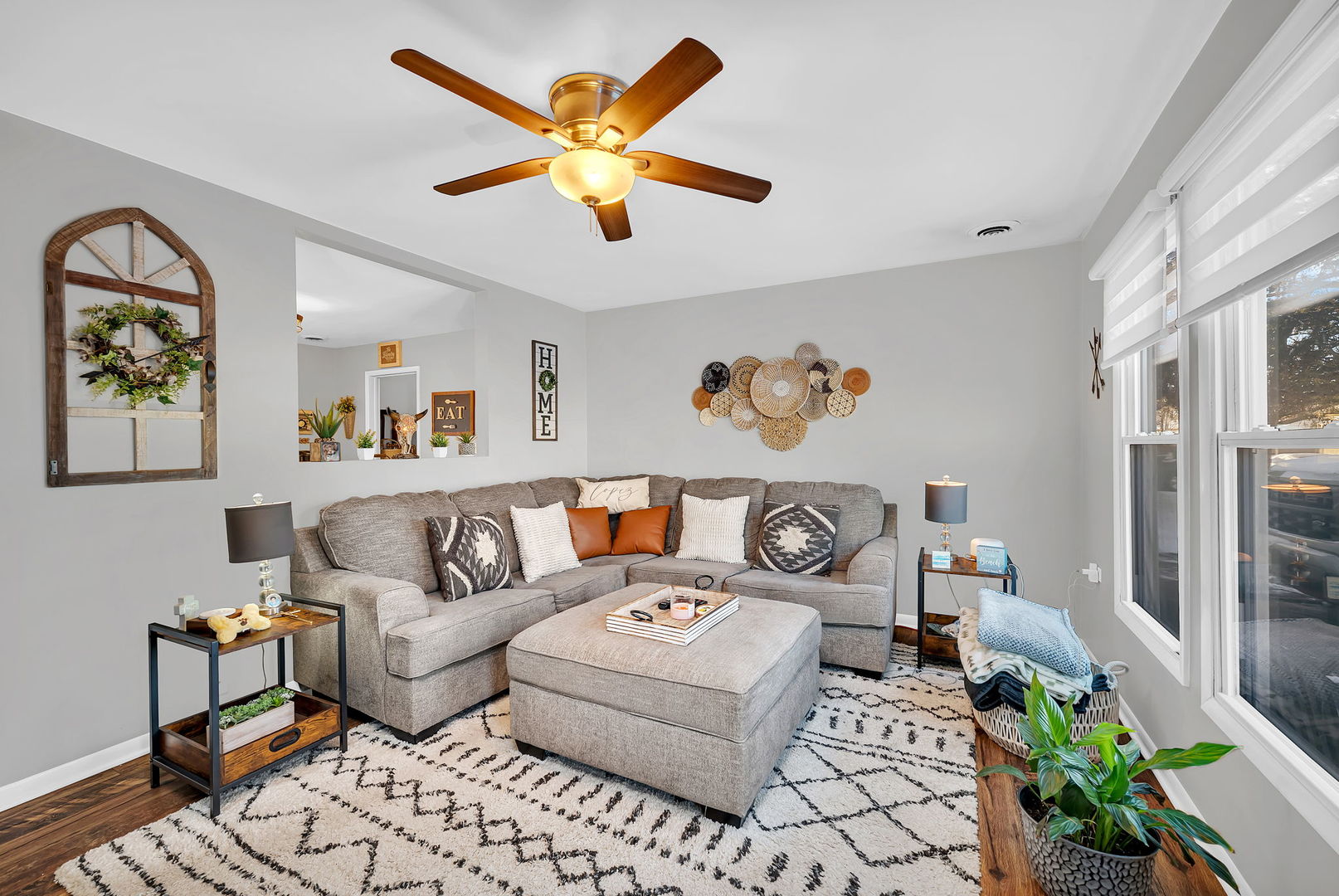 323 Fairfax Avenue Romeoville, IL 60446 - Photo 6 of 26