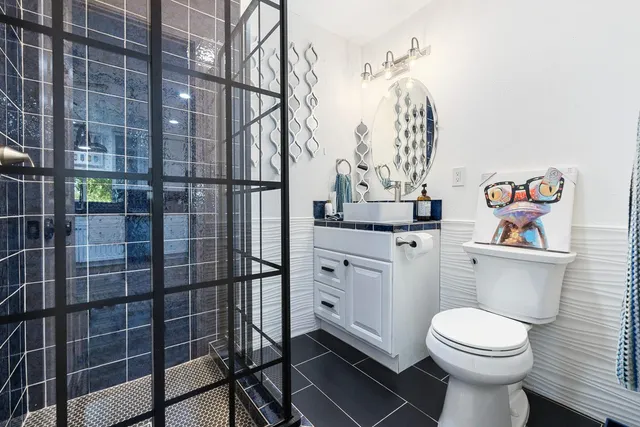 a view of a backyard of the house