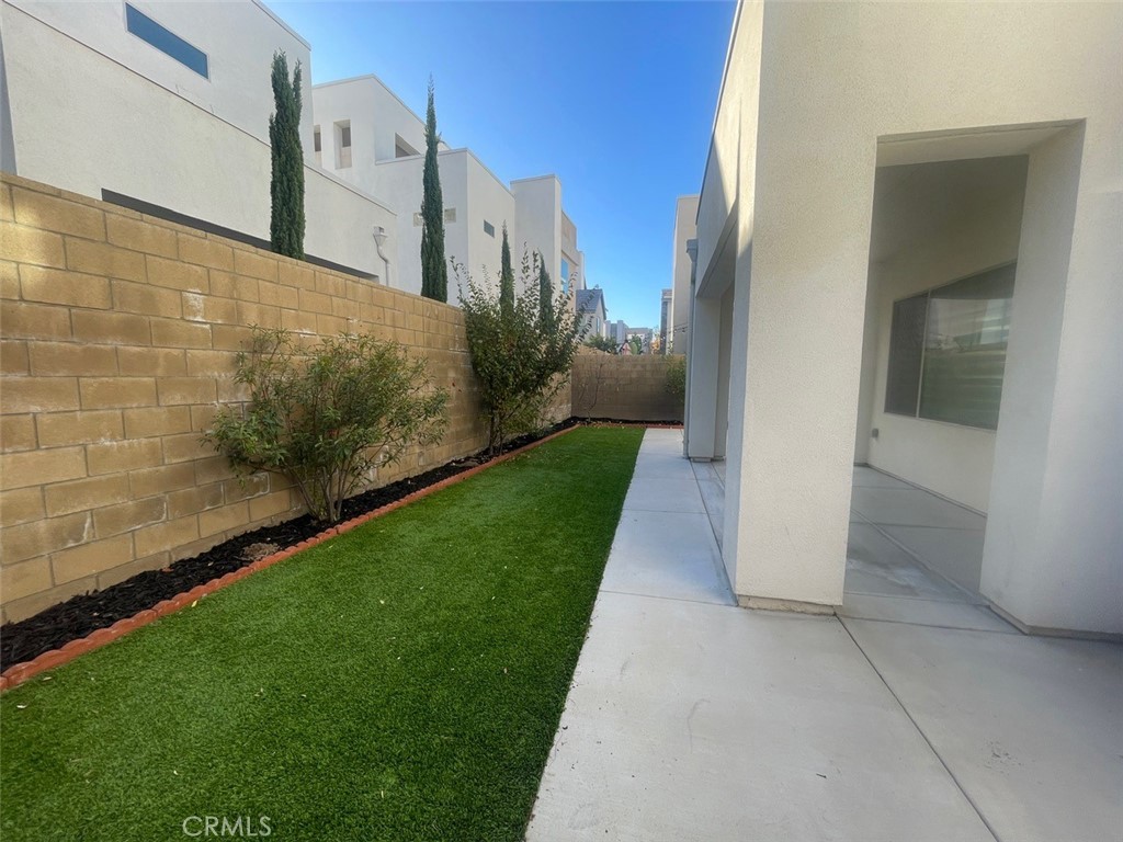 170 Episode Irvine, CA 92618 - Photo 48 of 63 a view of a back yard of the house