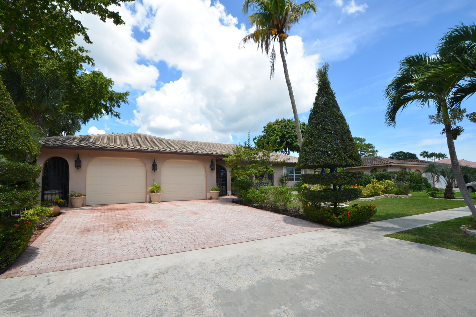 5625 Wind Drift Lane Boca Raton, FL 33433 - Photo 5 of 33 DSC_8357