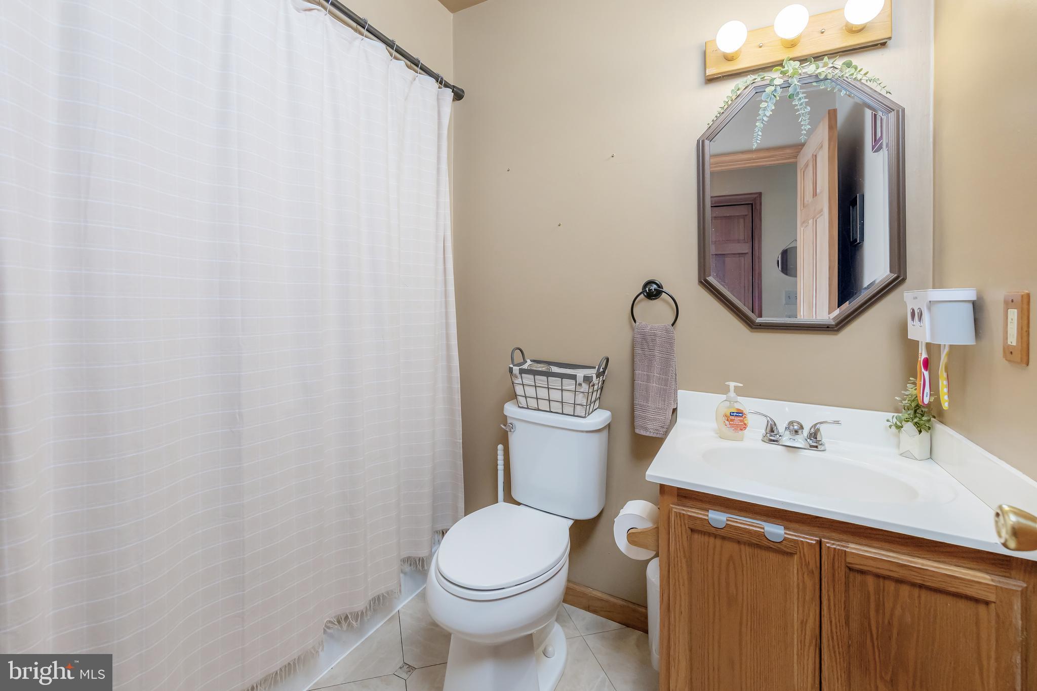 18 Dubois Road Bridgeton, NJ 08302 - Photo 16 of 37 The second Full bath!