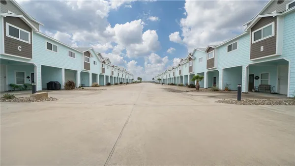 $325,000 | 3441 Farm To Market Road 1781, Unit 6D, Rockport, TX 78382