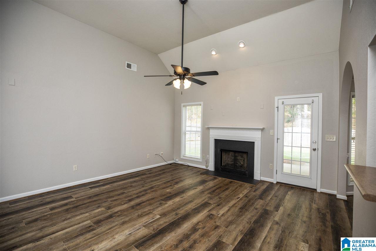188 Cove Lane Pelham, AL 35124 - Photo 12 of 36