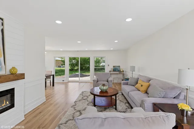 $345,000 | 20534 Arcadian Drive, Olympia Fields, IL 60461