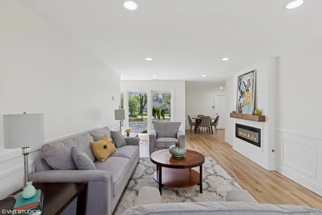 $345,000 | 20534 Arcadian Drive, Olympia Fields, IL 60461