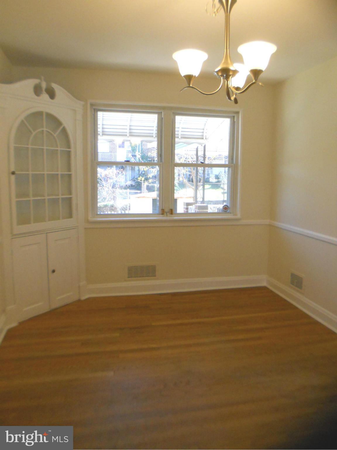 951 Masefield Road Baltimore, MD 21207 - Photo 8 of 28 Dining Room