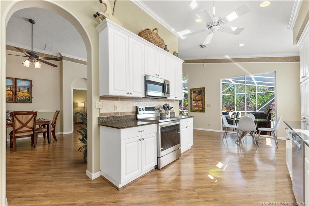 2031 Northwest Marsh Rabbit Lane Stuart, FL 34994 - Photo 15 of 25 Kitchen