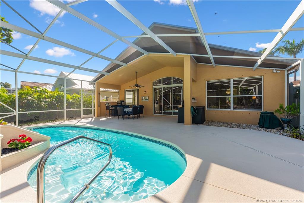 Pool & Patio