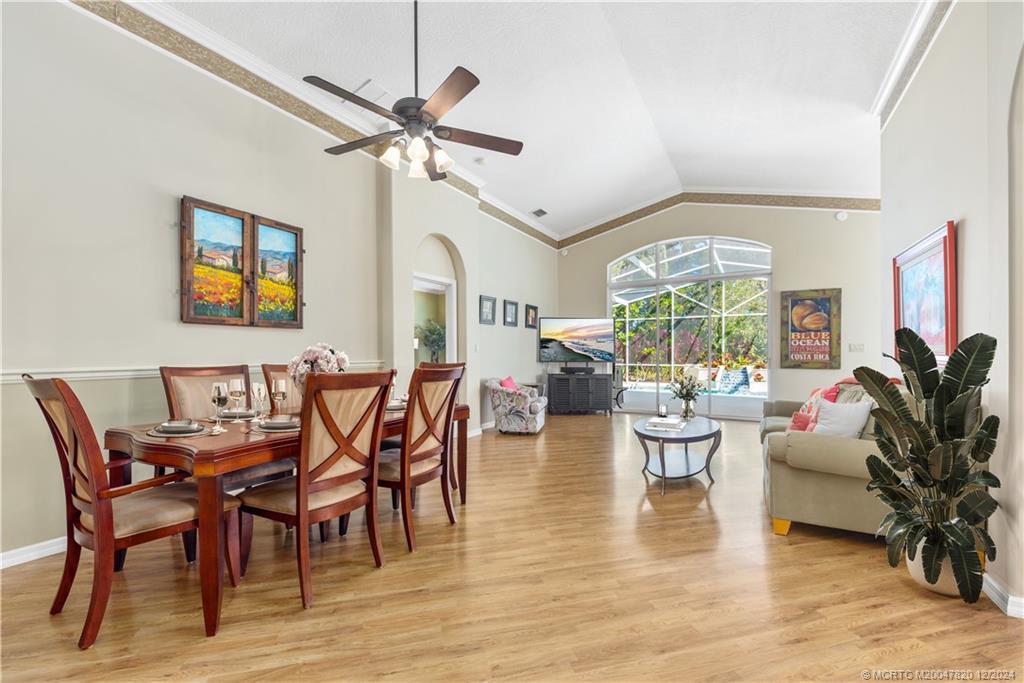 Dining & Family Room