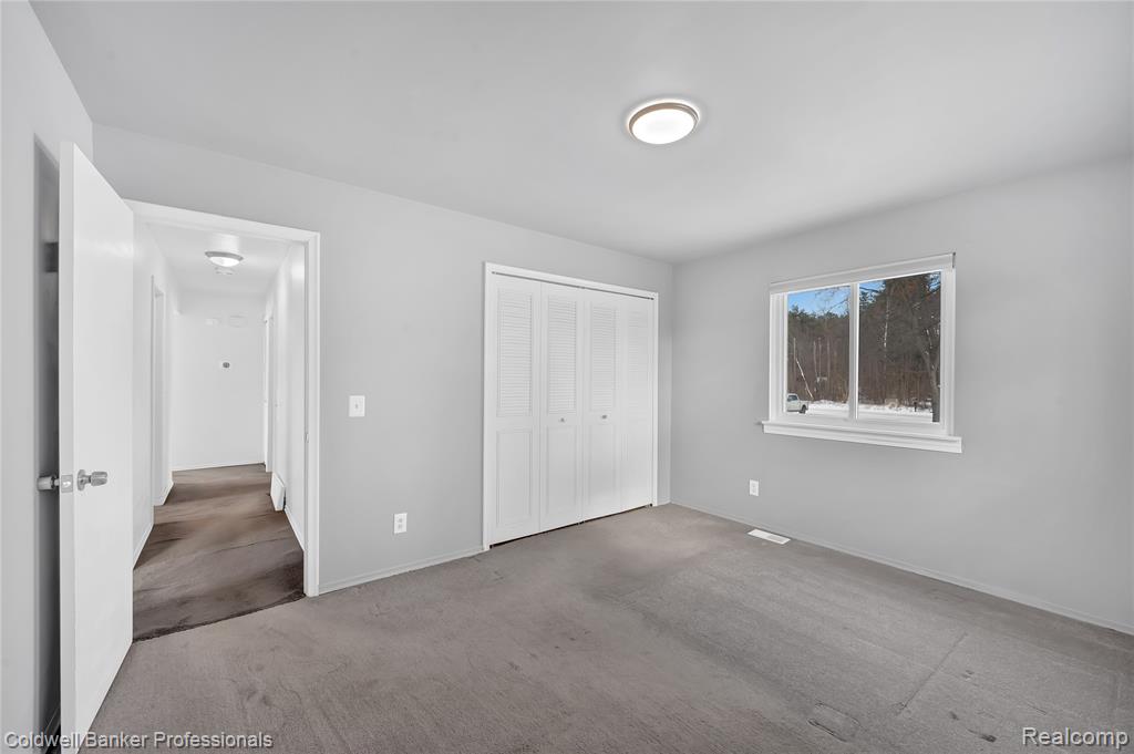 4331 Jones Road North Branch, MI 48461 - Photo 20 of 42 Gallery Image 20