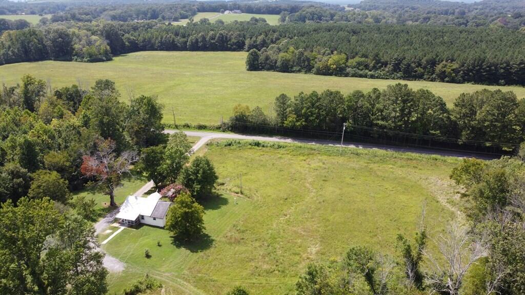 877 Hughes Lake Road Southeast Cleveland, TN 37323 - Photo 34 of 37 20206632_34