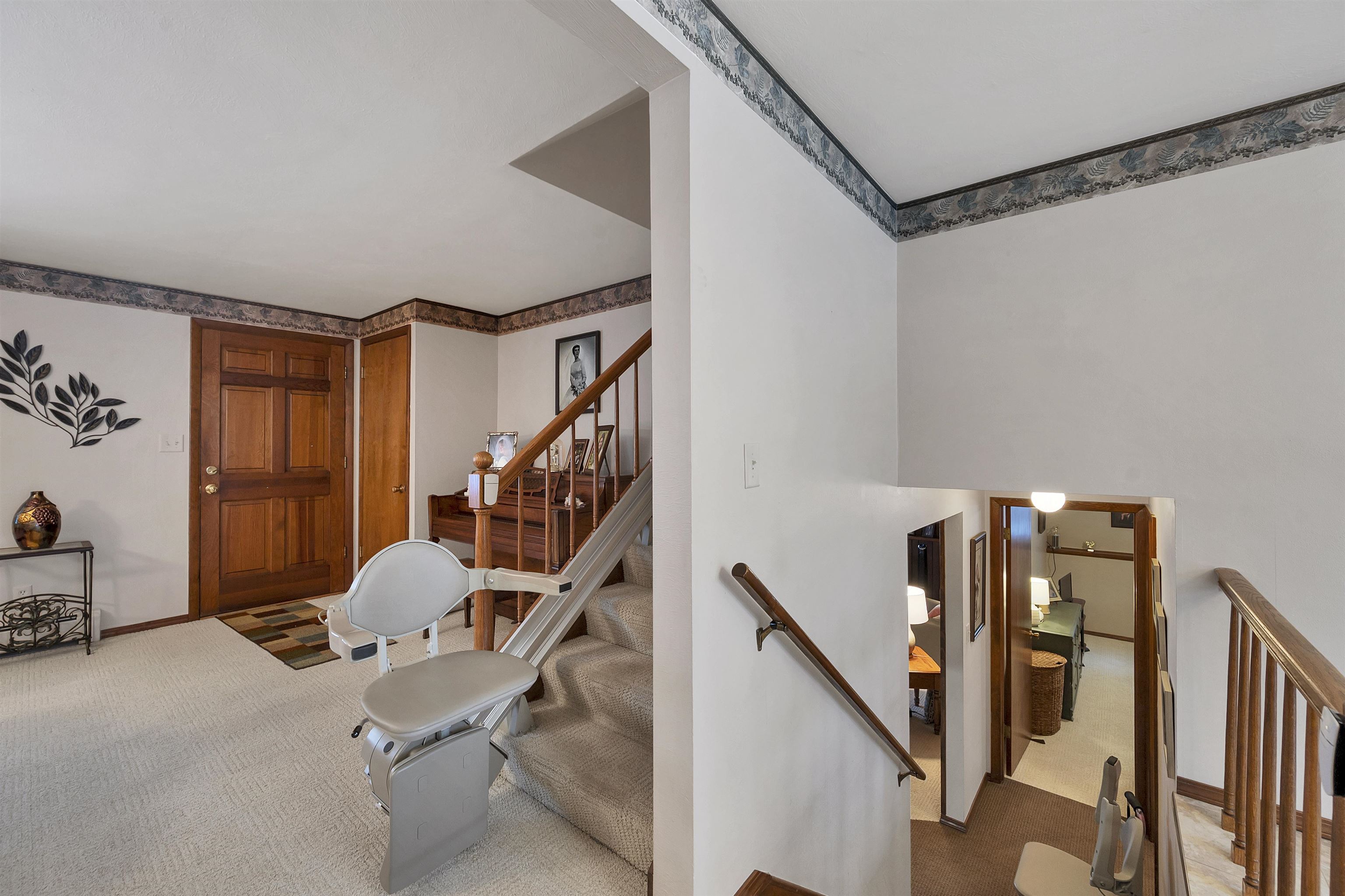 1281 Valleyview Road Green Bay, WI 54304 - Photo 19 of 51