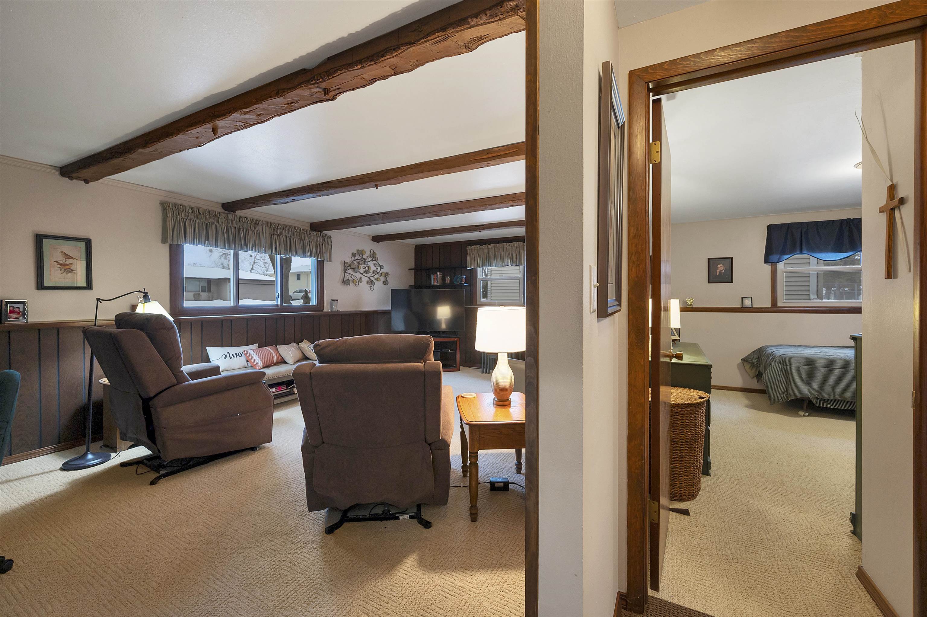 1281 Valleyview Road Green Bay, WI 54304 - Photo 31 of 51