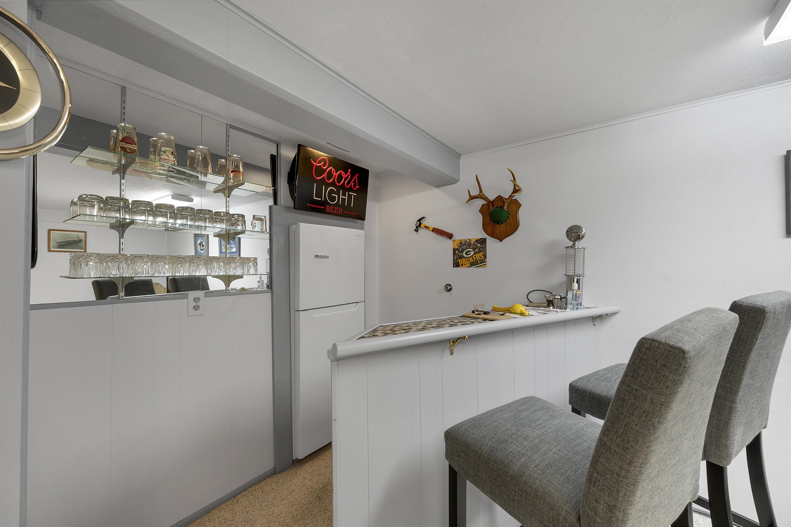 1281 Valleyview Road Green Bay, WI 54304 - Photo 38 of 51