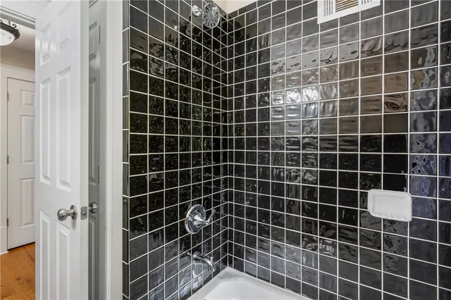 $2,200 | 3823 Kingswood Drive, Decatur, GA 30032