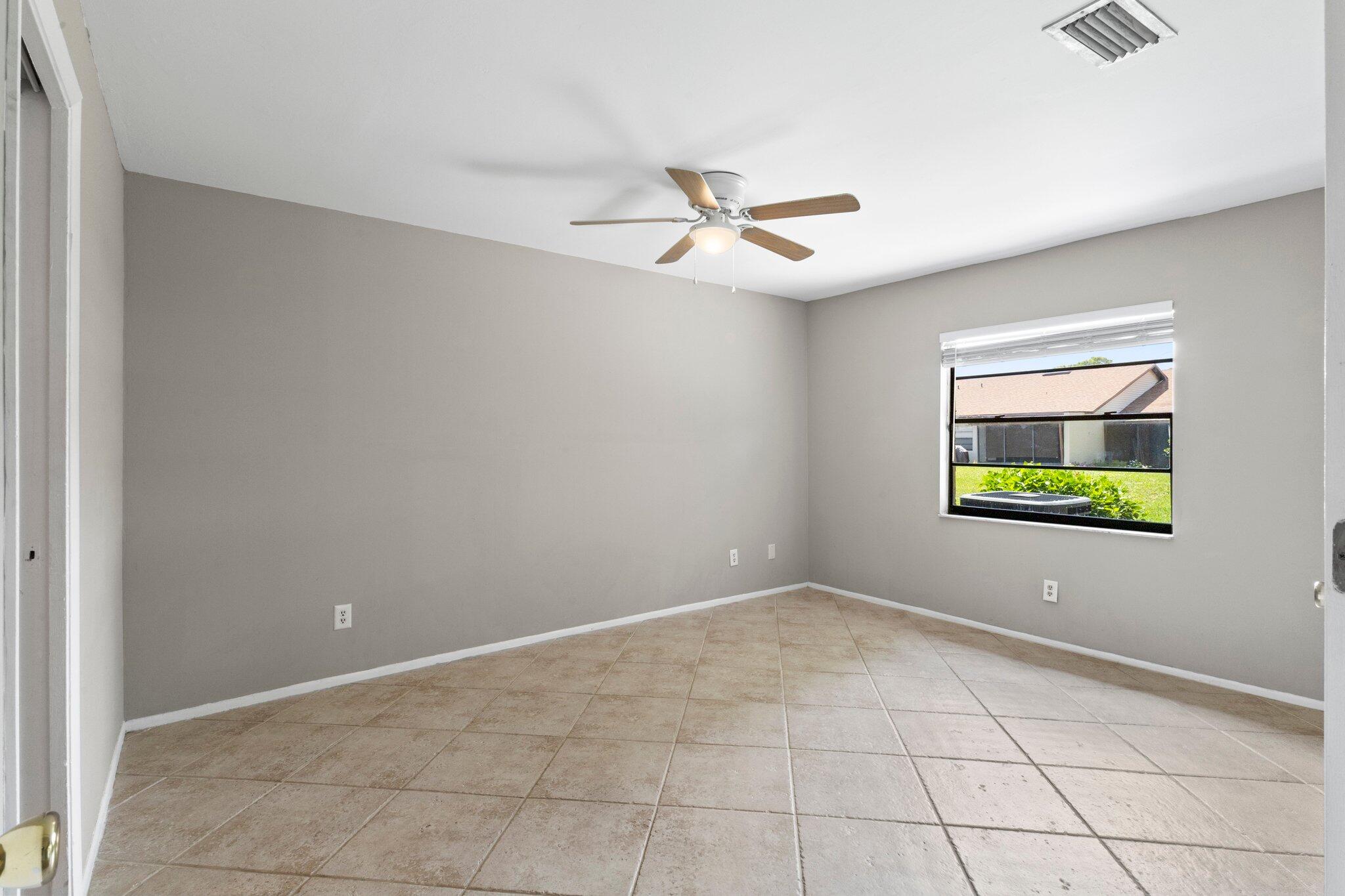6008 Indrio Road, Unit 8 Fort Pierce, FL 34951 - Photo 13 of 30 13-web-or-mls-IMG_9903