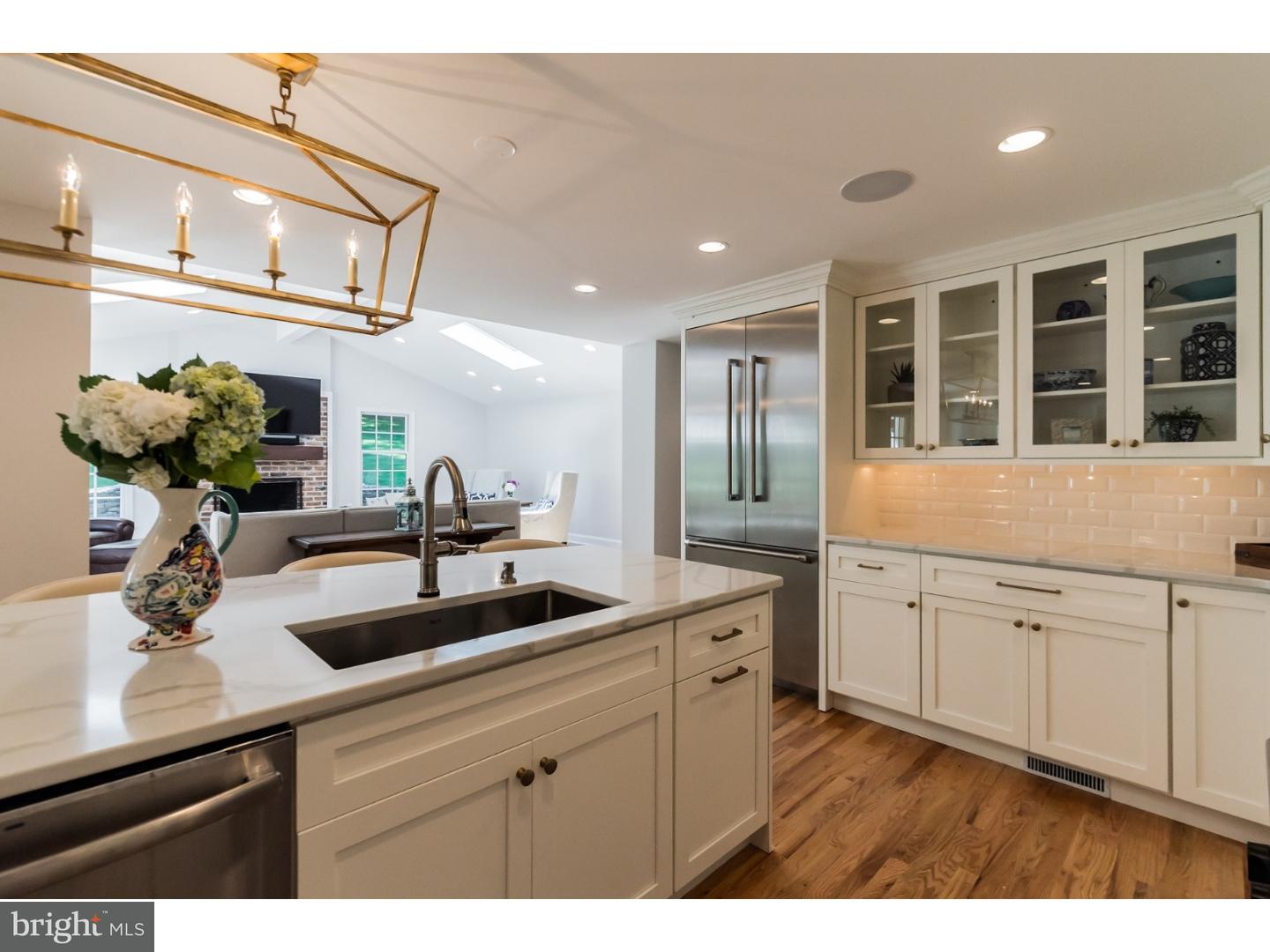 515 Bair Road Berwyn, PA 19312 - Photo 5 of 19 Kitchen