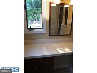 1040 Victoria Road Warminster, PA 18974 - Photo 6 of 8