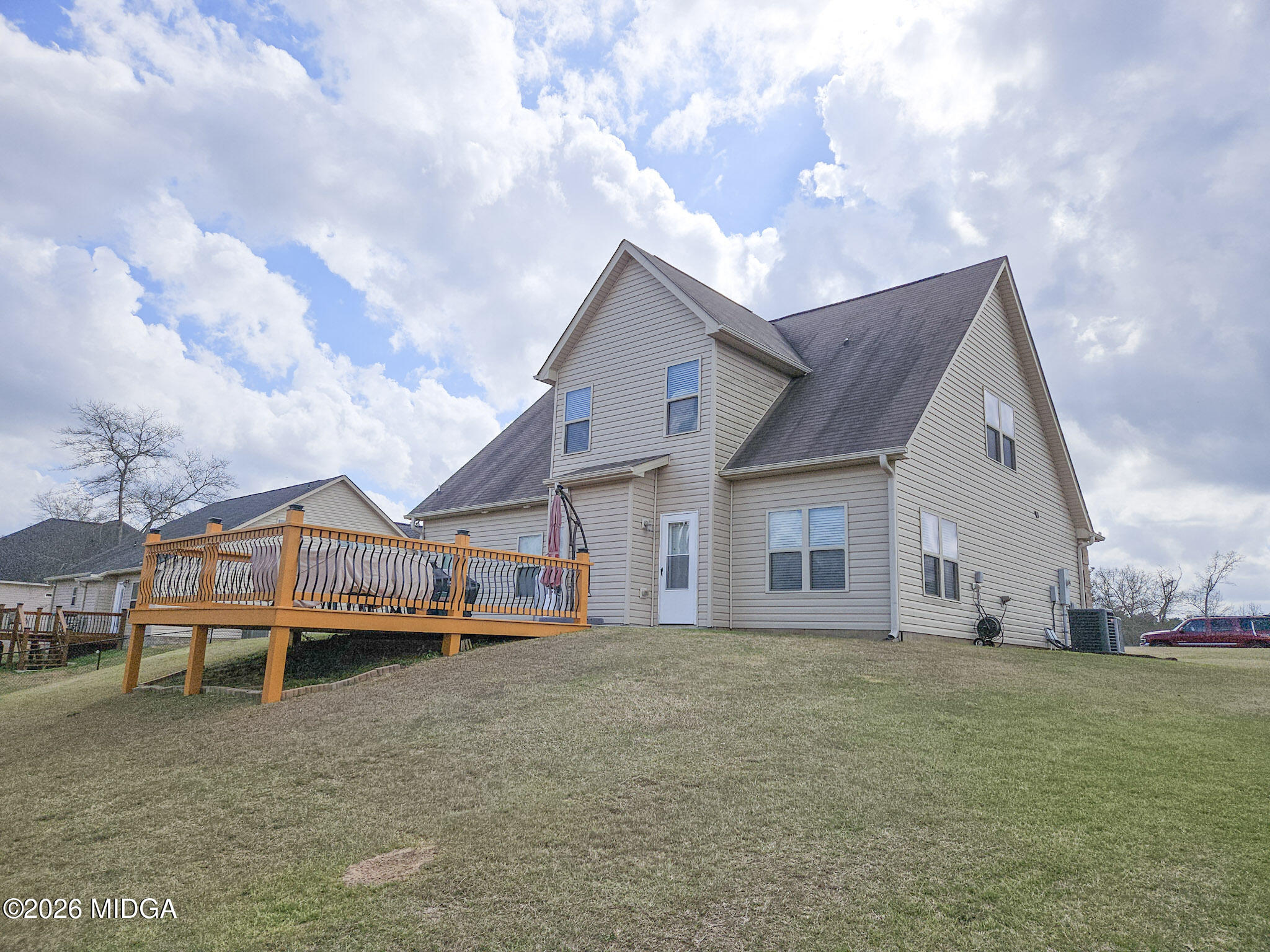 140 Chapman Ridge Road Macon, GA 31211 - Photo 6 of 37 20260307_140851