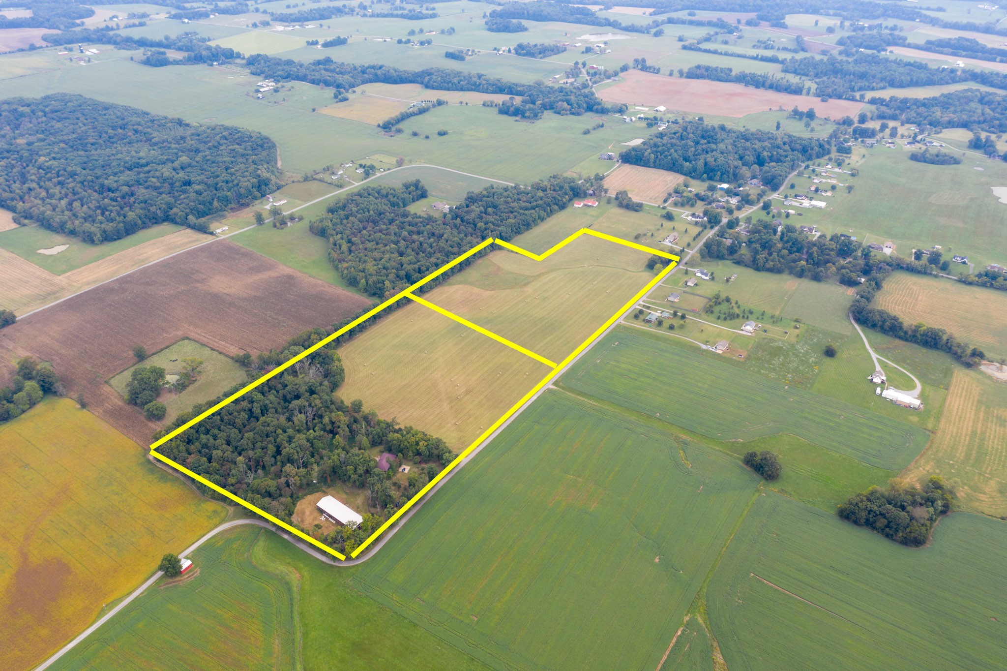 5799 Bill Anderson Road Portland, TN 37148 - Photo 32 of 33 Sale includes 20.37 Acres. Parcel outlined on left in picture. Property lines are approximate.