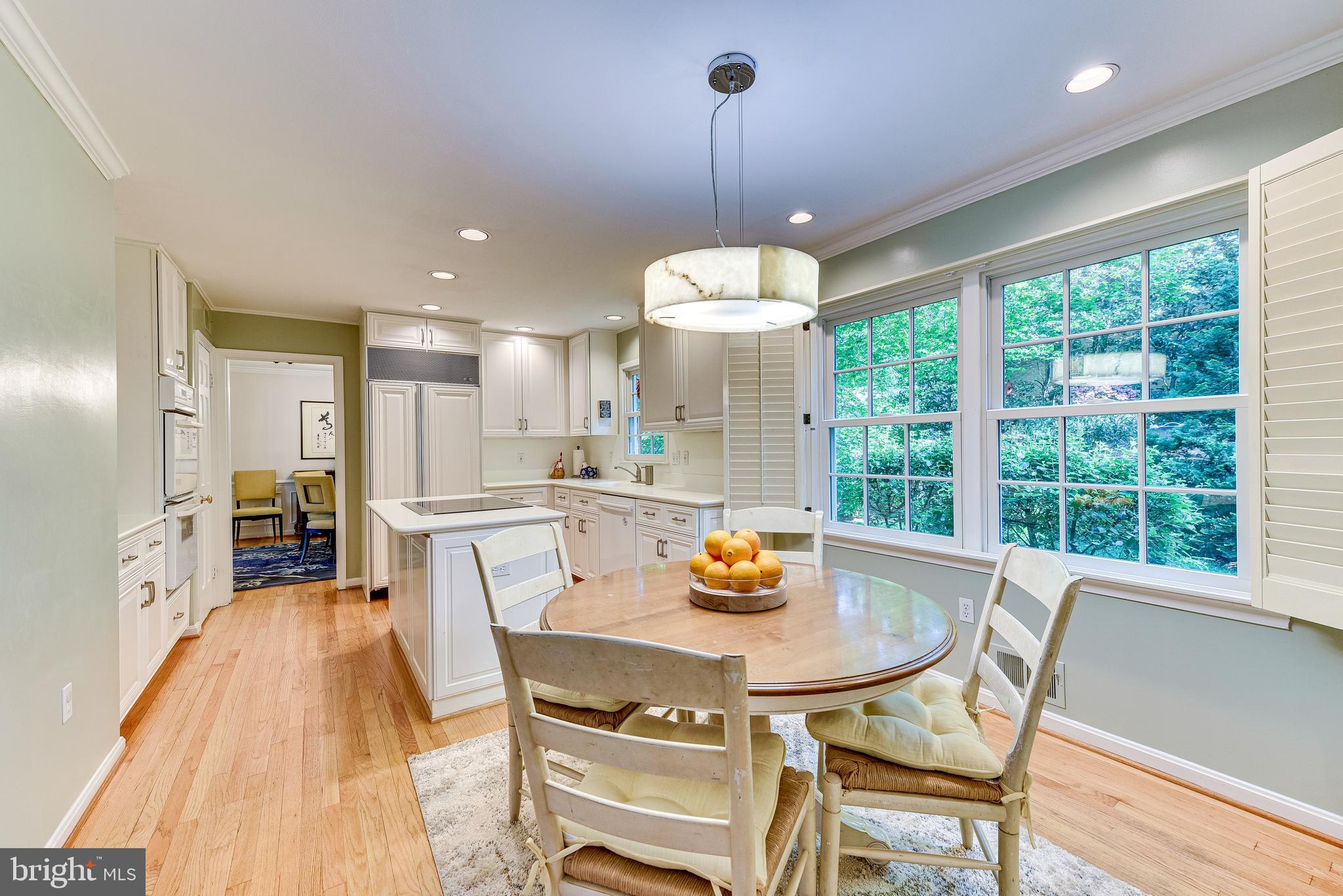 5815 Bent Twig Road McLean, VA 22101 - Photo 16 of 50 Table space kitchen