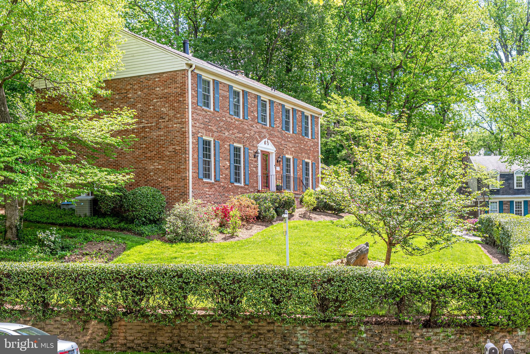 5815 Bent Twig Road McLean, VA 22101 - Photo 3 of 50 Beautiful dogwood and cherry trees