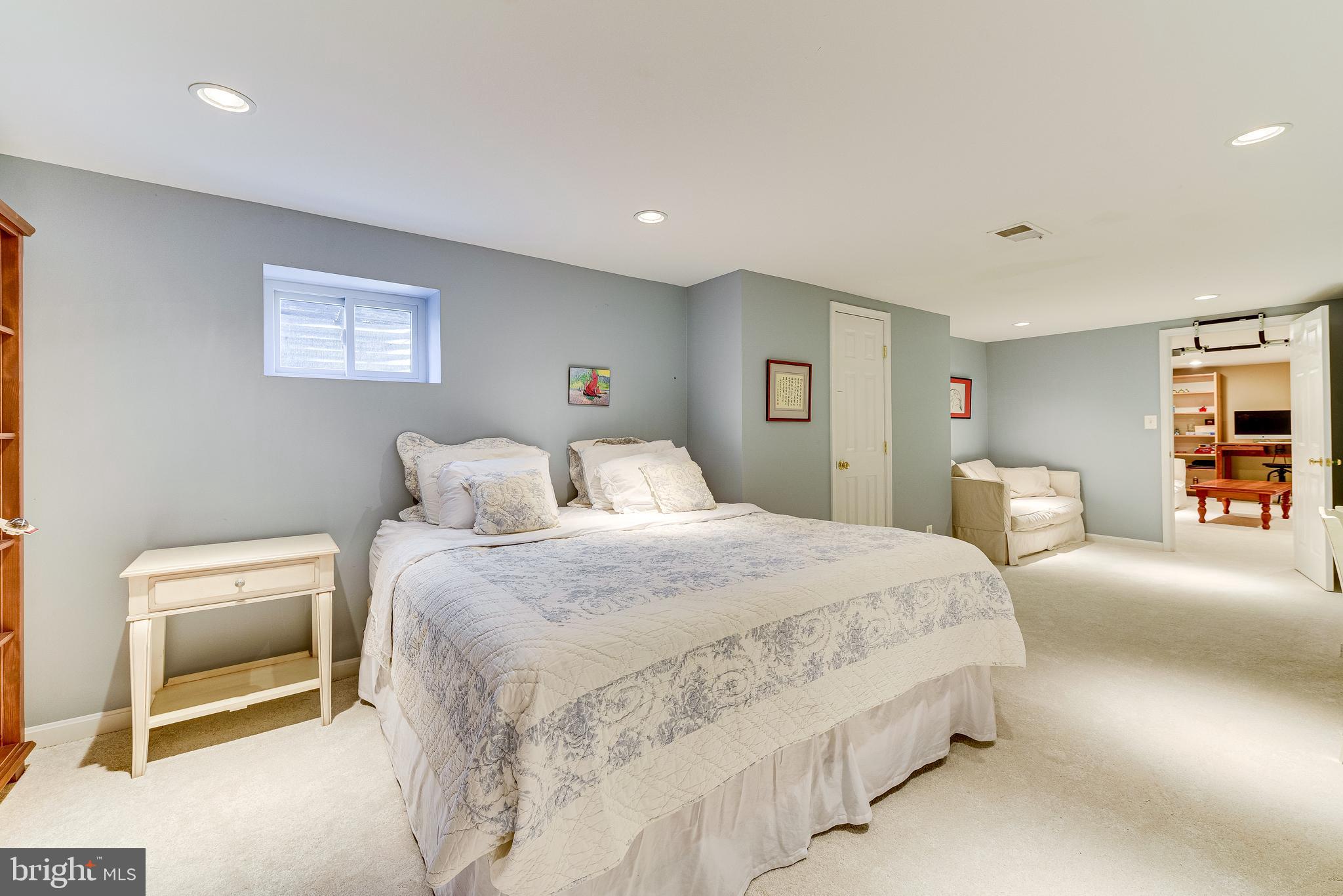 5815 Bent Twig Road McLean, VA 22101 - Photo 40 of 50 Large room for guests or as an office
