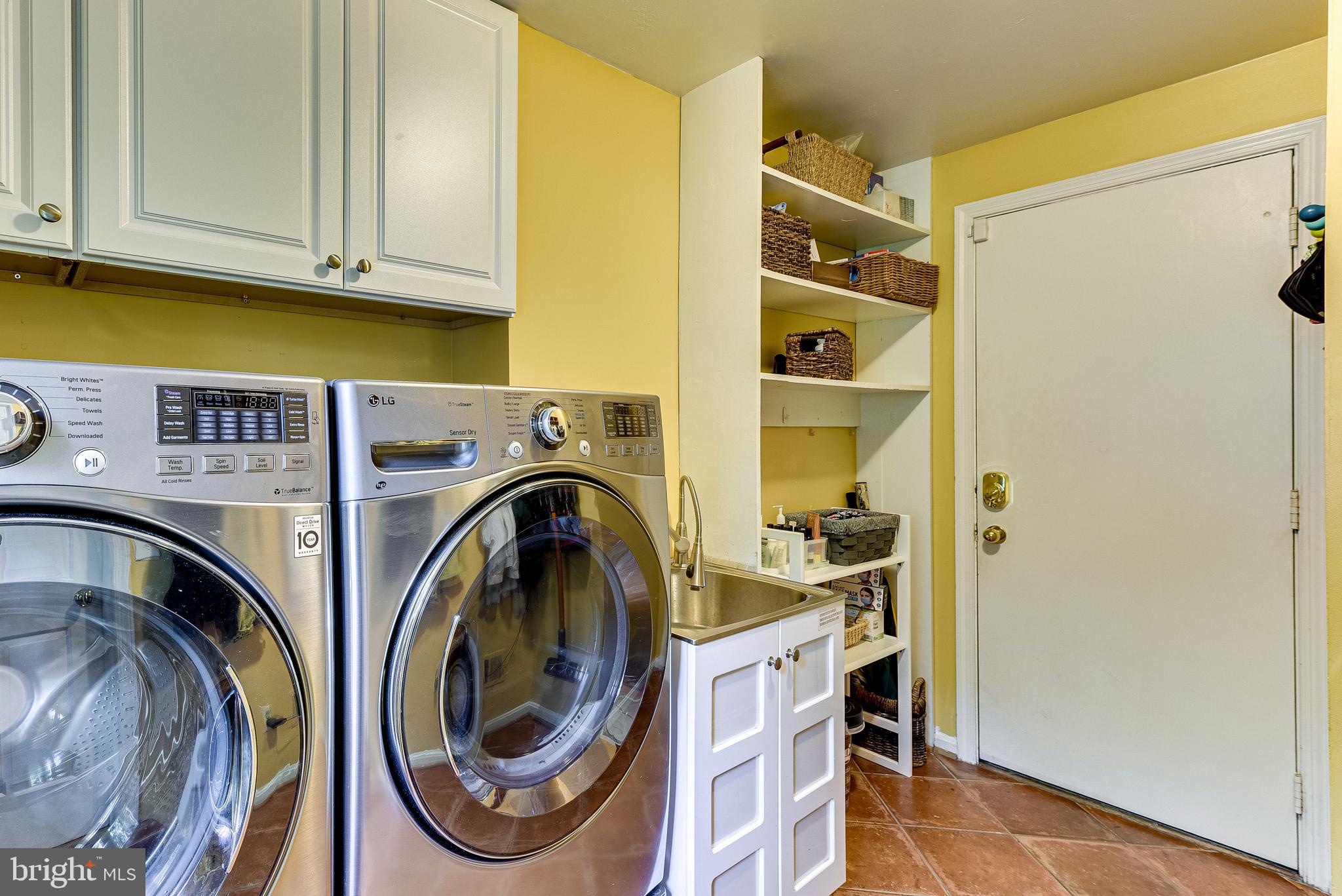 5815 Bent Twig Road McLean, VA 22101 - Photo 43 of 50 Main level laundry room