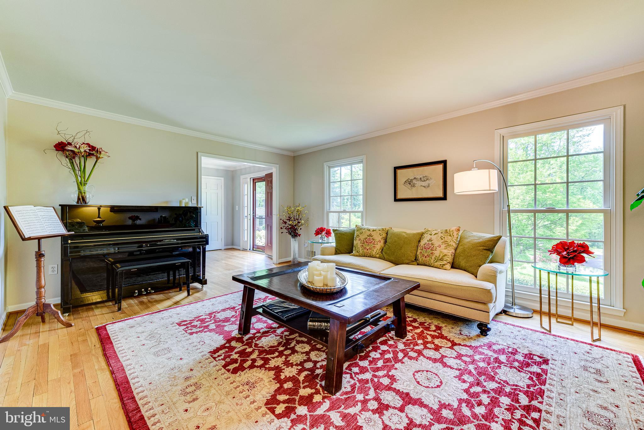 5815 Bent Twig Road McLean, VA 22101 - Photo 10 of 50 Beautiful hardwood floors and crown moldings