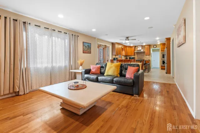 $1,050,000 | 25 Cherokee Road, East Brunswick, NJ 08816