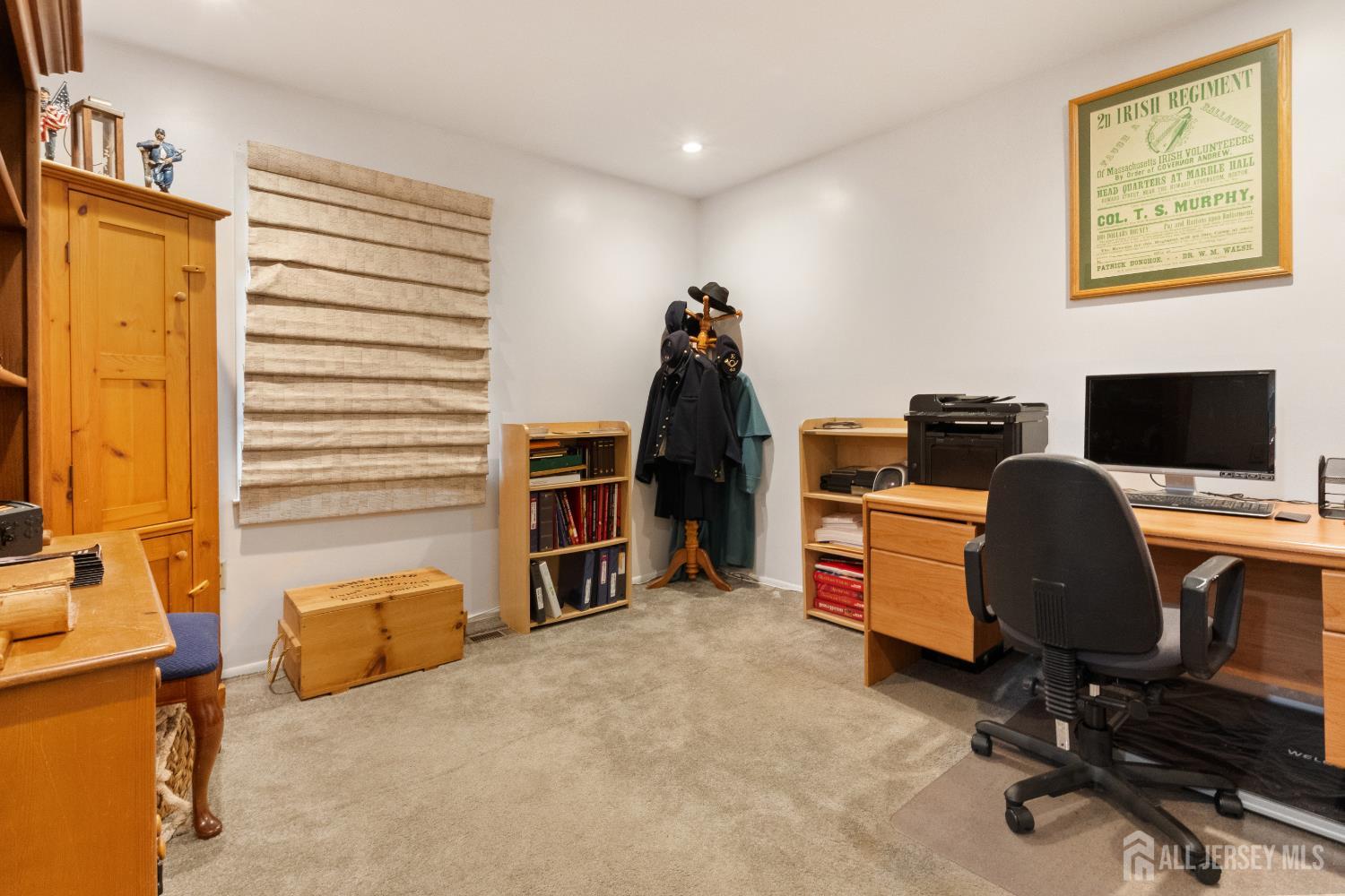 25 Cherokee Road East Brunswick, NJ 08816 - Photo 15 of 33